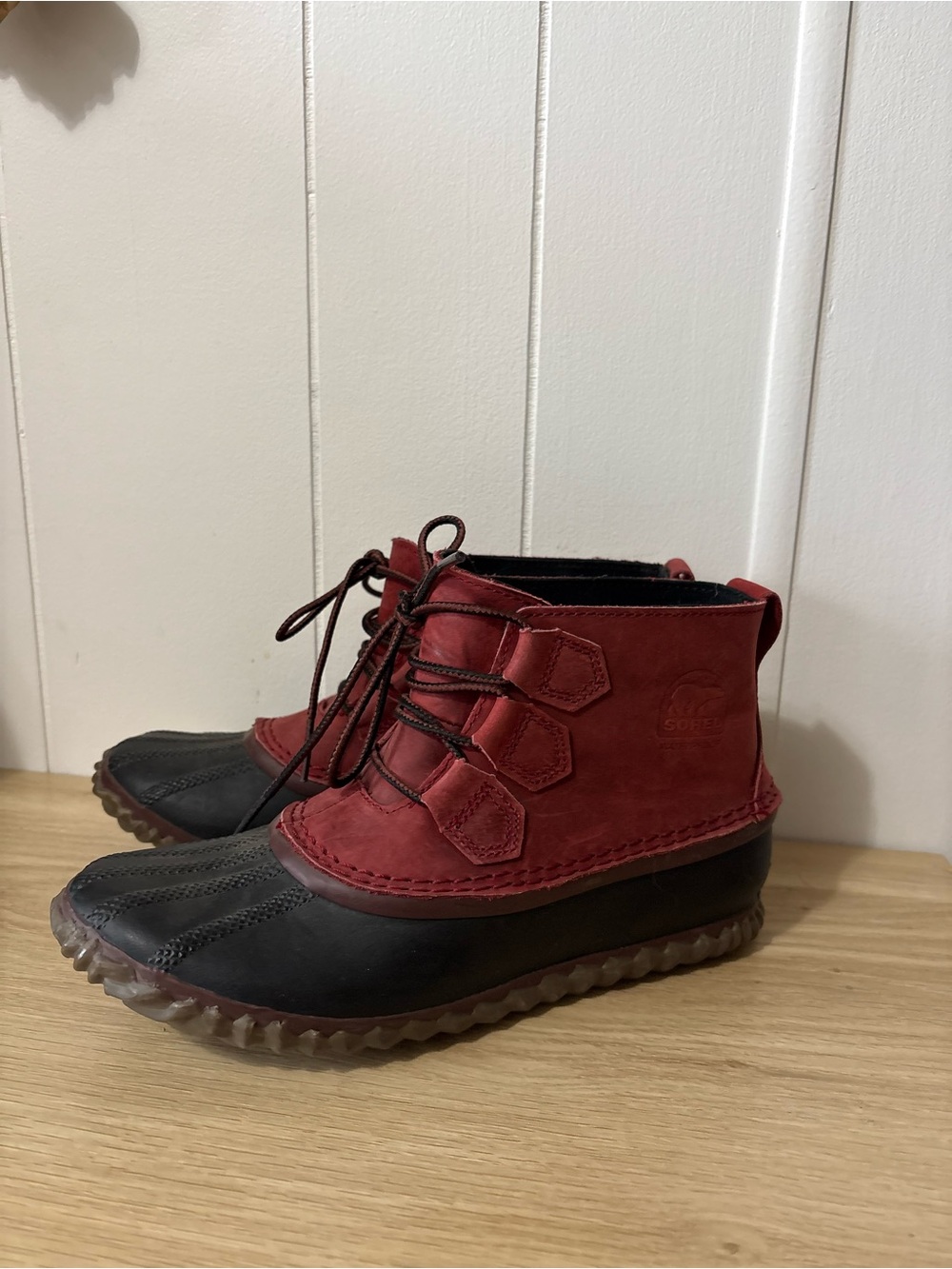 Sorel Red and Black Lace-Up Waterproof Winter Ankle Boots
